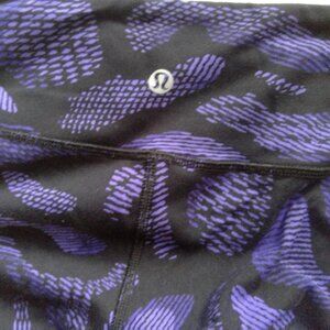 Lululemon's Wunder Up Pant III IN Warp Super Purple & Black Workout Leggings